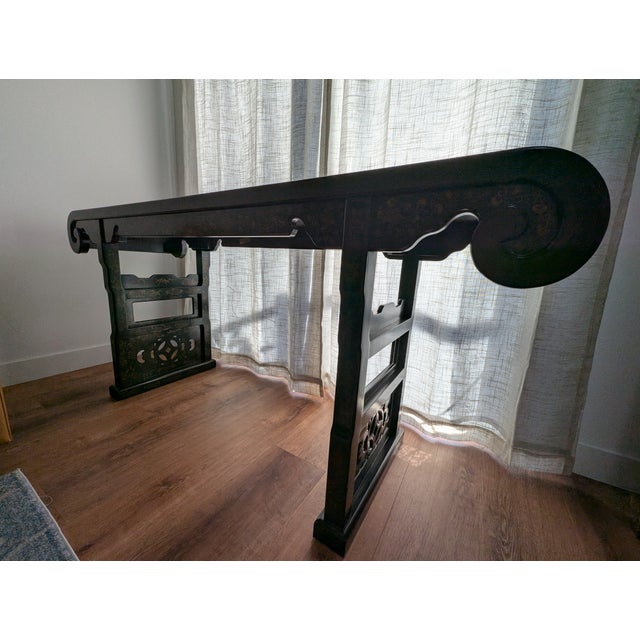 Vintage Drexel Heritage Ming Treasures Console Table – Hand-Painted Birds & Flowers For Sale - Image 12 of 14