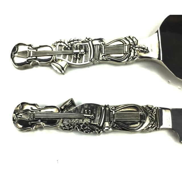 Silver Godinger Silver Plate Musical Vintage Cake Service For Sale - Image 8 of 10