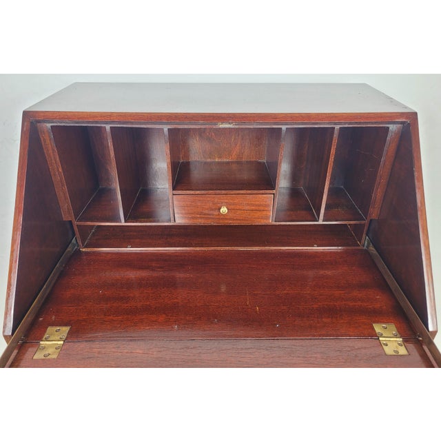 Brown Vintage Writing Desk in Leather, 1930s For Sale - Image 8 of 18
