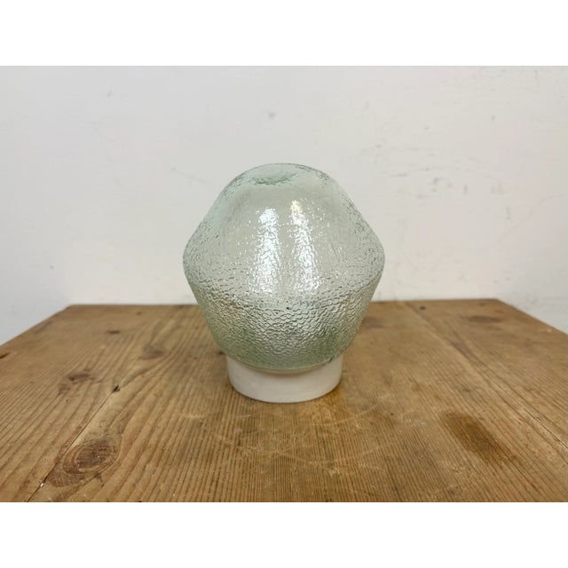 1970s Vintage White Porcelain Wall Light, 1970s For Sale - Image 5 of 11