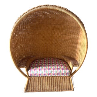 Early 20th Century Woven Willow and Rattan Hooded Settee For Sale