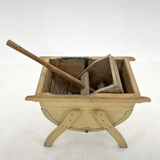 Wooden Washing Mashine or Planter, 1900s For Sale - Image 4 of 13