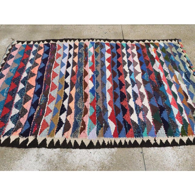 Galerie Shabab Collection Mid-20th Century Persian Flatweave Kilim Rug For Sale In New York - Image 6 of 9
