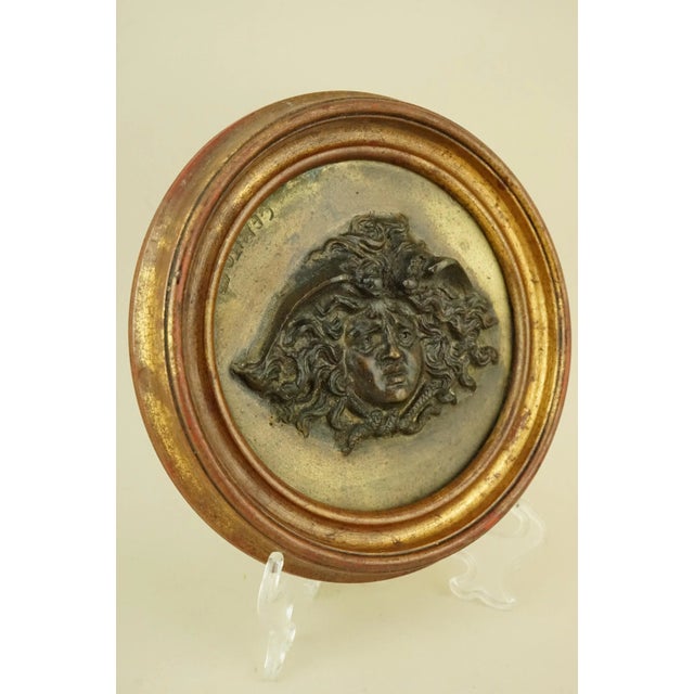 Gilded Bronze Plaque Medallion with Medusa Face Bas-Relief by Vincenzo Gemito, Italy, Late 1800s For Sale - Image 6 of 18