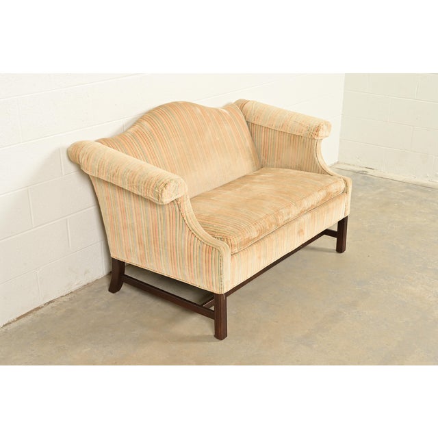 Ethan Allen Ethan Allen Chippendale Camelback Loveseat or Sofa For Sale - Image 4 of 12