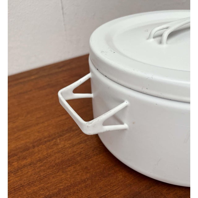 Ivory Mid-Century Modern White Enamel Pot by Seppo Mallat for Finel, 1960s For Sale - Image 8 of 18