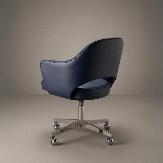 Knoll Saarinen Executive Arm Chair in Ink Blue Leather on Stainless Steel Base by Knoll For Sale - Image 4 of 9