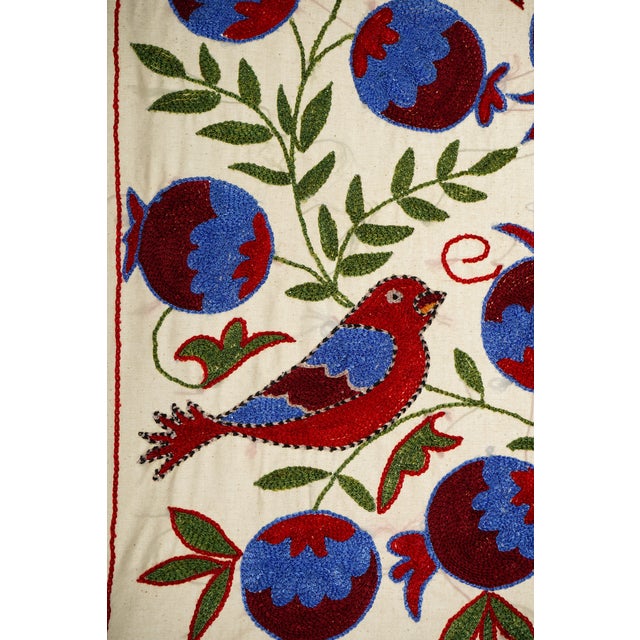 Ecru Suzani Embroidered Wall Hanging With Birds – Vintage Boho Textile Art 1'7'' X 2'9'' For Sale - Image 8 of 9