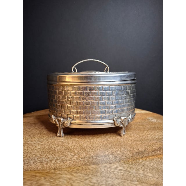Vintage Silver Plated Etrog Box Brick Basketweave Sukkot Judaica Hebrew Inscribed 124 Mark For Sale - Image 11 of 18