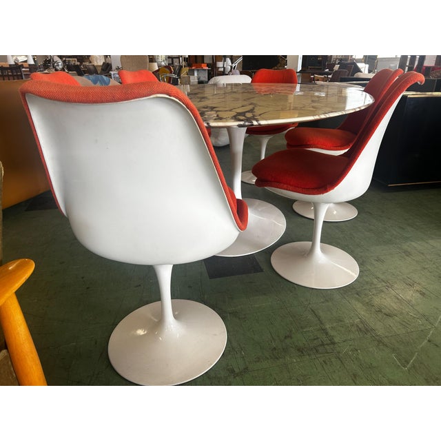1970s Swivel Chairs attributed to Eero Saarinen for Knoll Inc. / Knoll International, 1970s, Set of 6 For Sale - Image 5 of 8