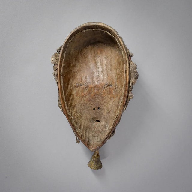 Early 20th Century Dan Poro Ceremonial Mask With Bell For Sale - Image 12 of 12