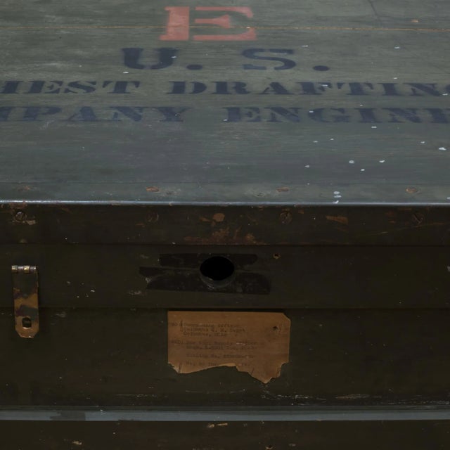 World War 2 Era Military Trunk C.1940 For Sale - Image 4 of 12