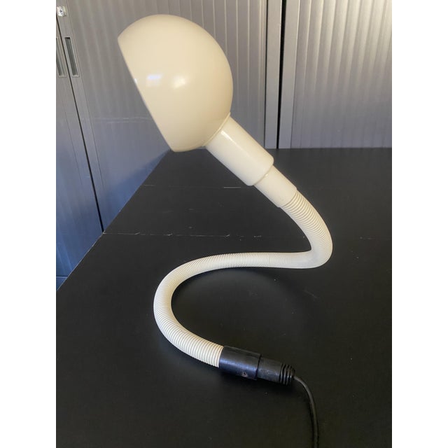 Vintage White Hebi Lamp in Cream White by Isao Hosoe for Valenti, 1970s For Sale - Image 3 of 15