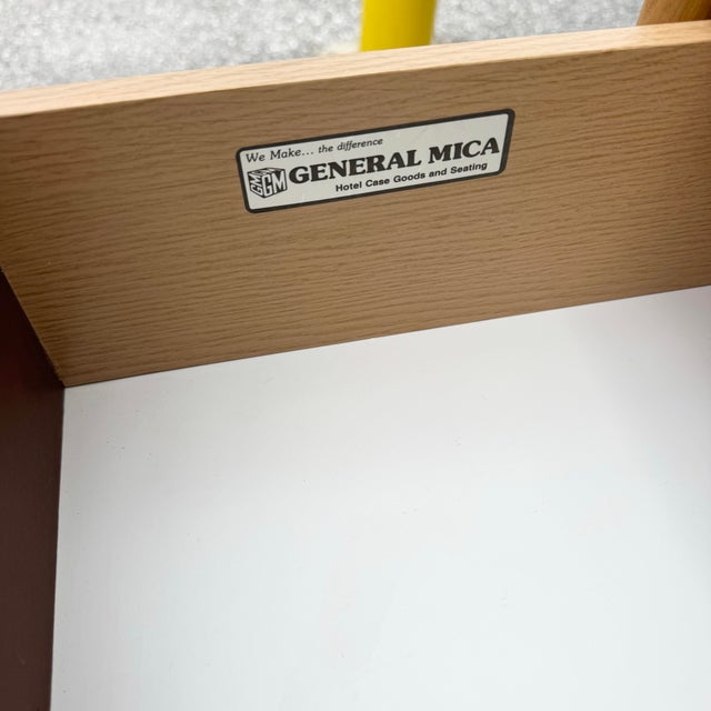 Postmodern Pink Gloss Laminate and Oak Dresser For Sale - Image 10 of 10