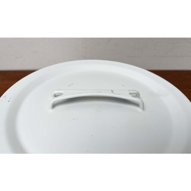 Mid-Century Modern White Enamel Pot by Seppo Mallat for Finel, 1960s For Sale - Image 4 of 18