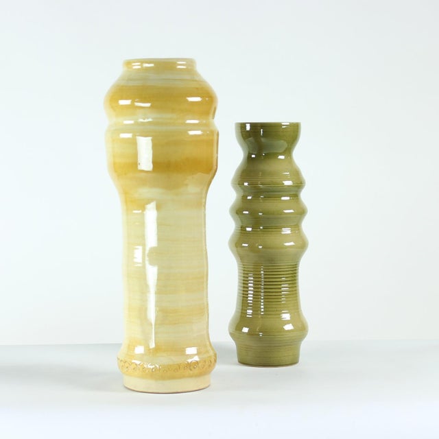 1960s Mid-Century Ceramic Vases, Former Czechoslovakia, 1960s, Set of 2 For Sale - Image 5 of 12