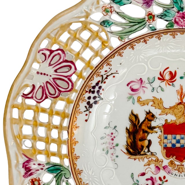 19th C. Edme Samson French Reticulated Armorial Bowls - Set of 4 For Sale - Image 11 of 13