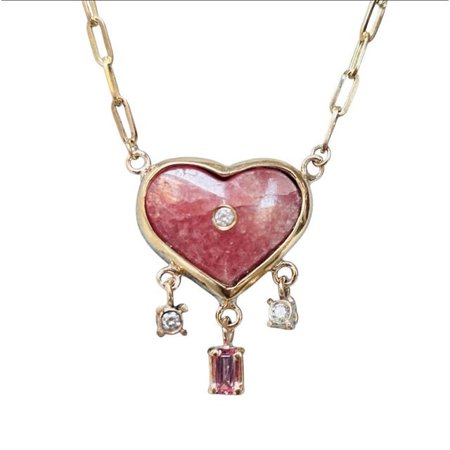 2020s Rhodochrosite Heart Necklace With Diamonds, Spinel & 14k Gold Paperclip Chain For Sale - Image 5 of 7