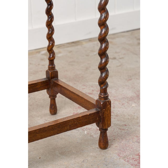 1910s Honey Oak Tiger Barley Twist Table W/ Scallop Edge For Sale In Charleston - Image 6 of 8