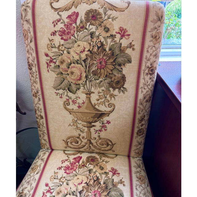 Cream Set of 8 Traditional Carved Mahogany-Finish Dining Chairs With Floral Tapestry Upholstery For Sale - Image 8 of 8