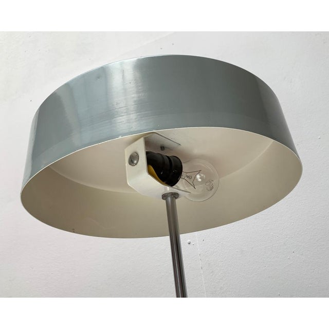 Mid-Century Hungarian CCCP Minimalist Model RV-41 Table Lamp from Szarvasi Vas-Fémipari, 1960s For Sale - Image 10 of 18