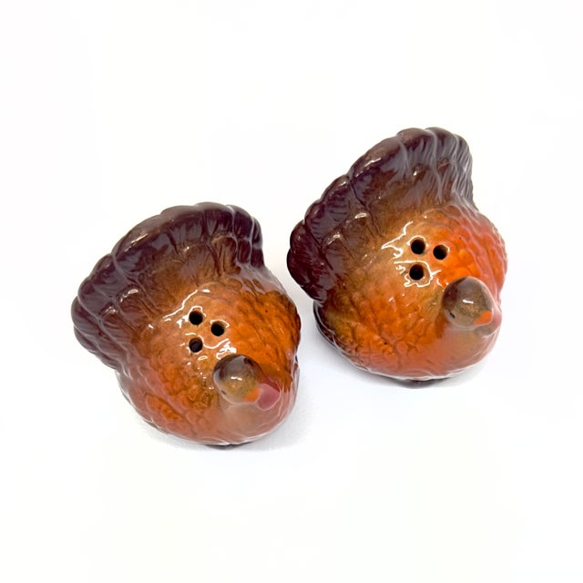 Mid 20th Century Mid-Century Ceramic Turkey Salt and Pepper Shakers - Set of 2 For Sale - Image 5 of 7