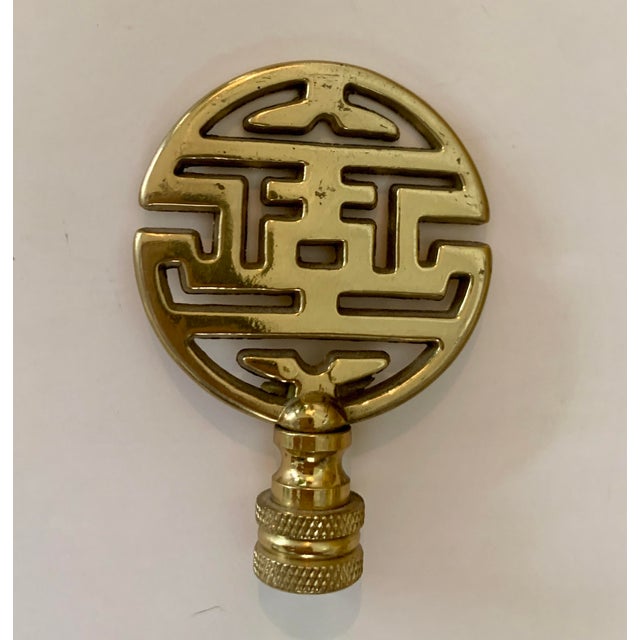 Vintage, solid brass lamp finial in chinoiserie style. The perfect finishing touch for your Asian styled lamp. Dates back...