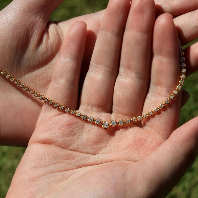 Nina Zhou Diamond Riviera Graduated Tennis Necklace in 14k Gold For Sale - Image 10 of 12