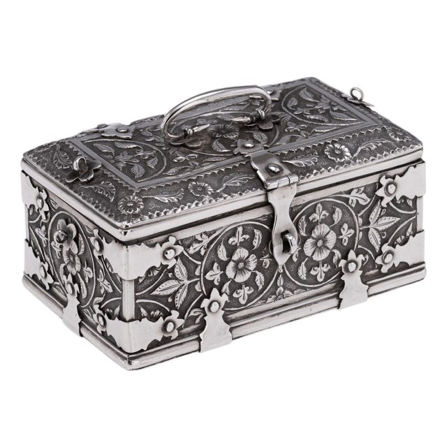 Antique Indian Madras Silver Casket, 1890 For Sale