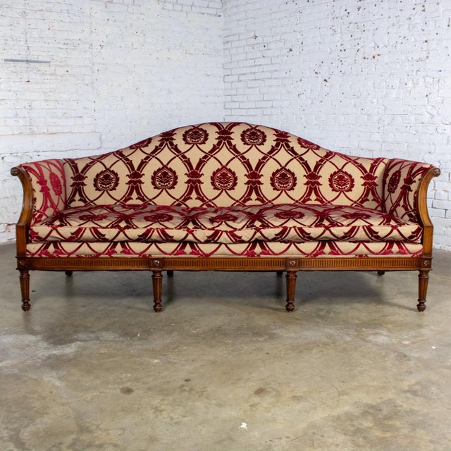 Late 19th to Early 20th Century Louis XVI Camel Back Sofa Directoire Style in Gaston Y Daniela Fabric For Sale - Image 18 of 18