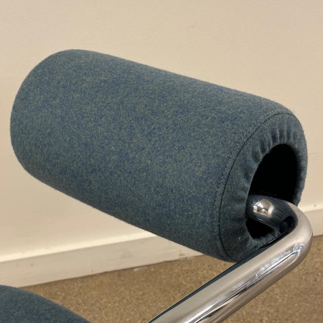 c. 1970s. Extremely rare chair by Ray Wilkes for Herman Miller. Back of chair adjusts to lumbar preference. Fully...