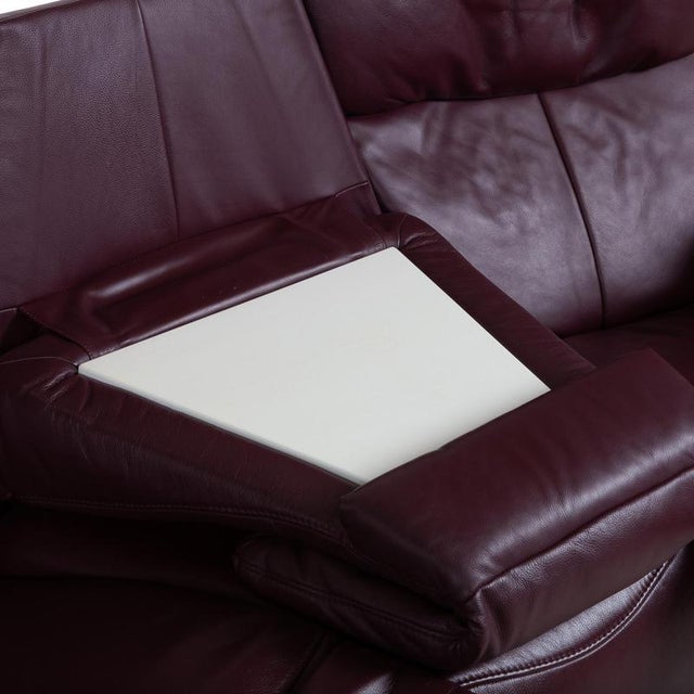 Trapez Leather Three-Seater Red Manual Function Himolla Sofa For Sale - Image 9 of 17