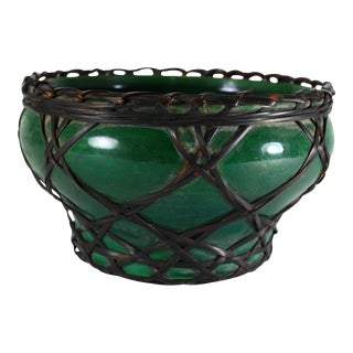 1880-1920 Meiji Japanese Bowl Awaji Kyoto Green Glaze Ceramic With Rattan Net For Sale