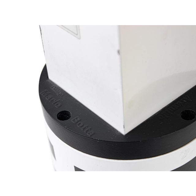 1980s Shogun Table Lamp by Mario Botta for Artemide, 1986 For Sale - Image 5 of 9