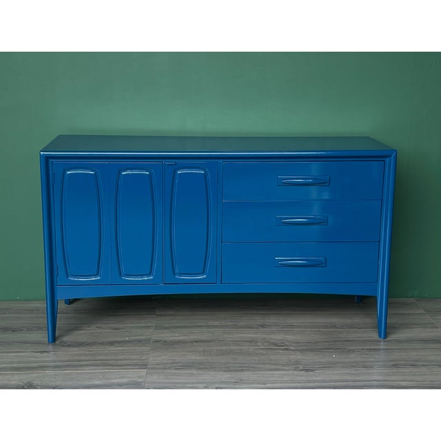 1970s Mid Century Modern High Gloss Blue Lacquered Dresser For Sale - Image 9 of 10