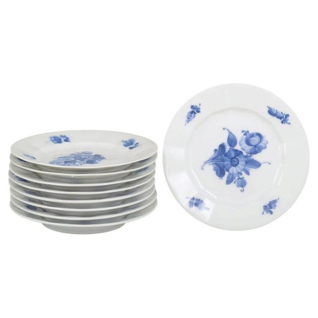 1980s Angular Porcelain Blue Flower Plates from Royal Copenhagen, 1980s, Set of 9 For Sale - Image 5 of 5