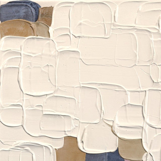 Impasto-painted strokes of bright colors are the framework of artist Shiri Phillips’ abstract artworks. Her paintings are...