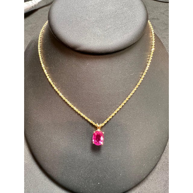 4 Carat Oval Cut Natural Pink Tourmaline 14 Karat Yellow Gold Necklace For Sale - Image 10 of 18