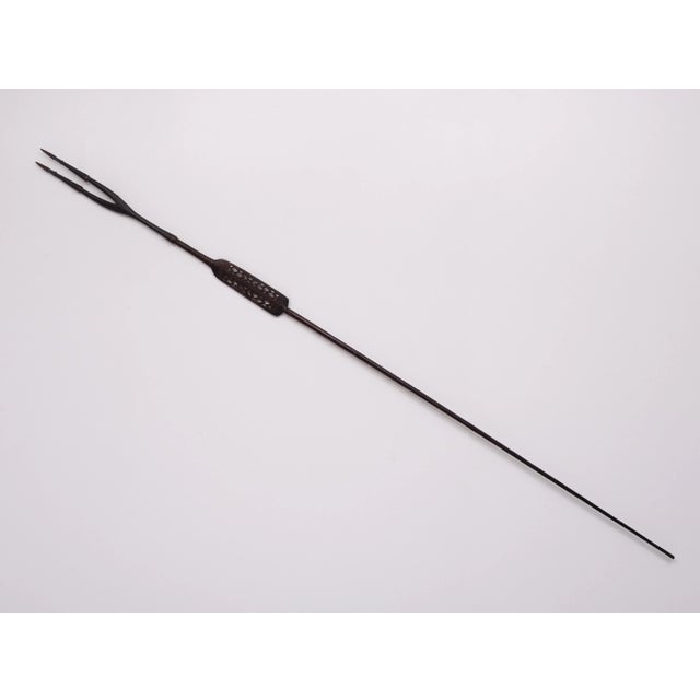 Tribal Art Hardwood Spear, New Guinea, 1950s For Sale - Image 3 of 8