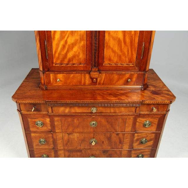 Wood Louis XVI Top Monted Chest with Marquetry, 1780s For Sale - Image 7 of 17