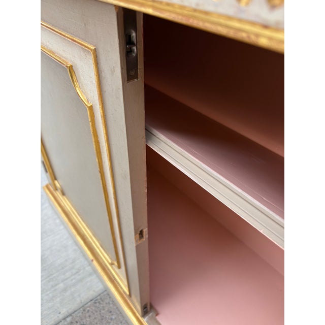 Elegant Mid-Century Hollywood Regency Hand Painted Cabinet For Sale In Philadelphia - Image 6 of 11