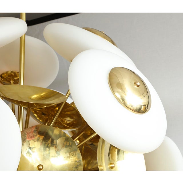 Bespoke Sculptural Italian Modern Brass and Glass Sputnik Chandelier With 45 Arms For Sale In New York - Image 6 of 6