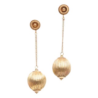 Late 20th Century Pair of 22K Gold Drop Earrings by Deborah Lockhart Phillips For Sale