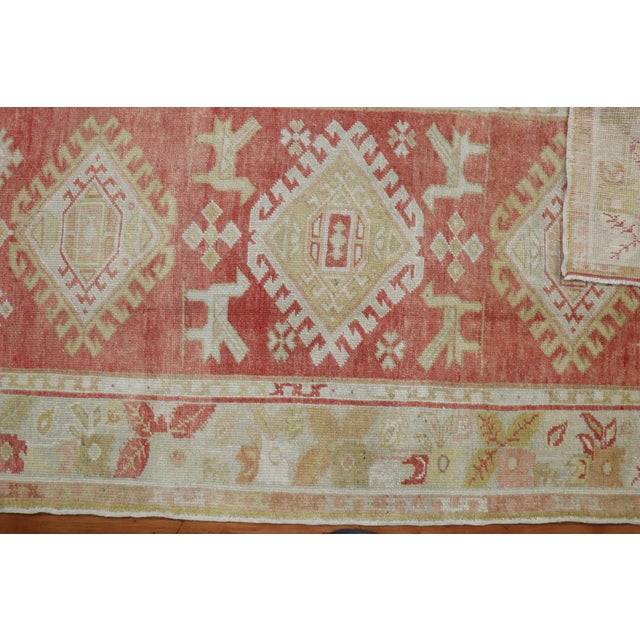 Red Early 20th Century Zabihi Collection Turkish Oushak Pigeon Small Runner - 3'4" x 6'9" For Sale - Image 8 of 8