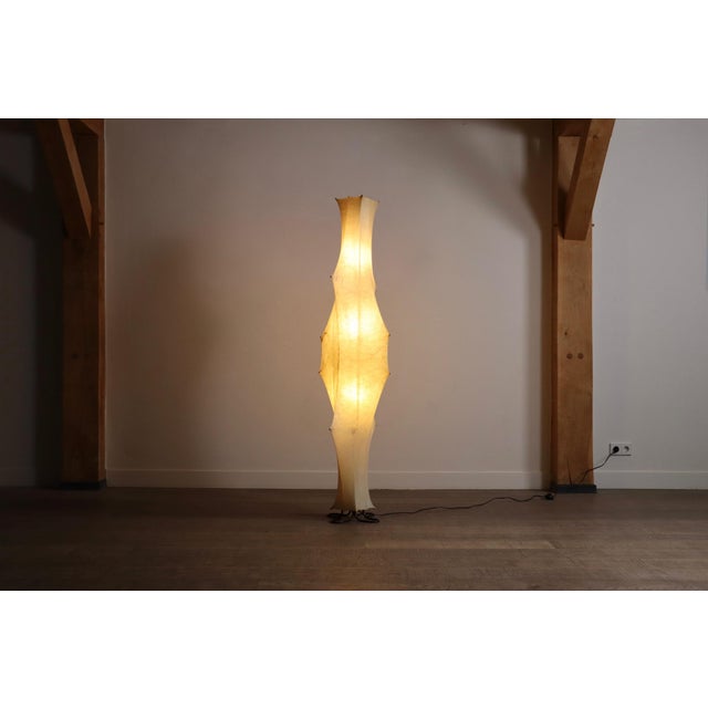 Cream Ghost Floor Lamp by Tobia Scarpa for Flos, Italy, 1960s For Sale - Image 8 of 13