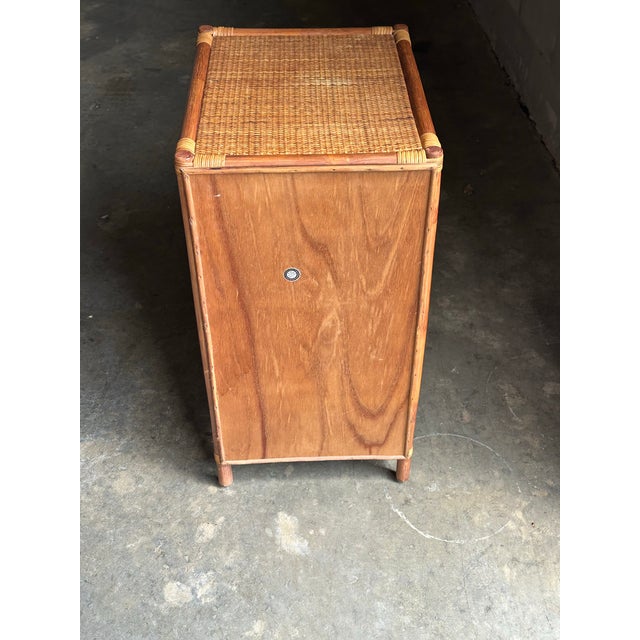 Tan 1980s Bamboo and Cane British Colonial Style Small Chest For Sale - Image 8 of 9