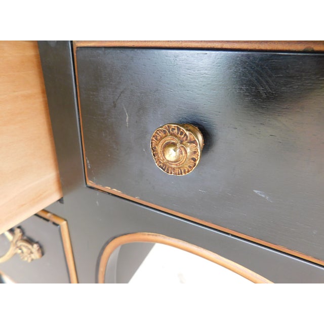 Kindel French Louis XV Style Writing Desk 48"w For Sale In Philadelphia - Image 6 of 18