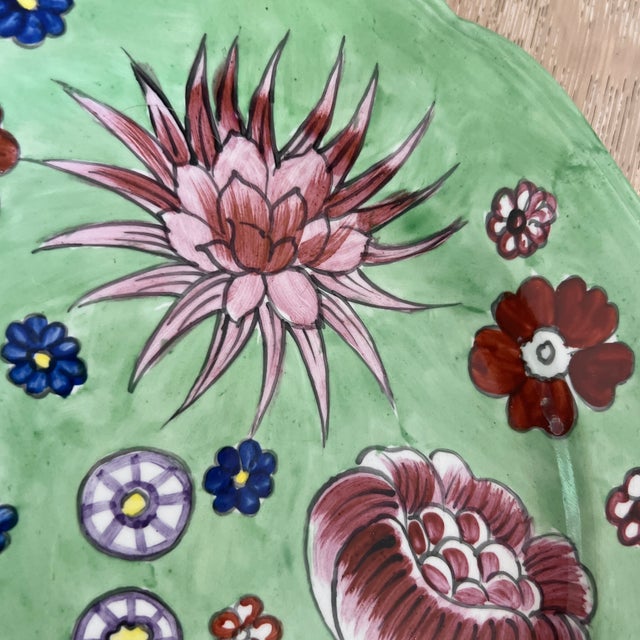 VIETRI Vintage Vietri Handpainted Green Floral Dinner Plate For Sale - Image 4 of 5