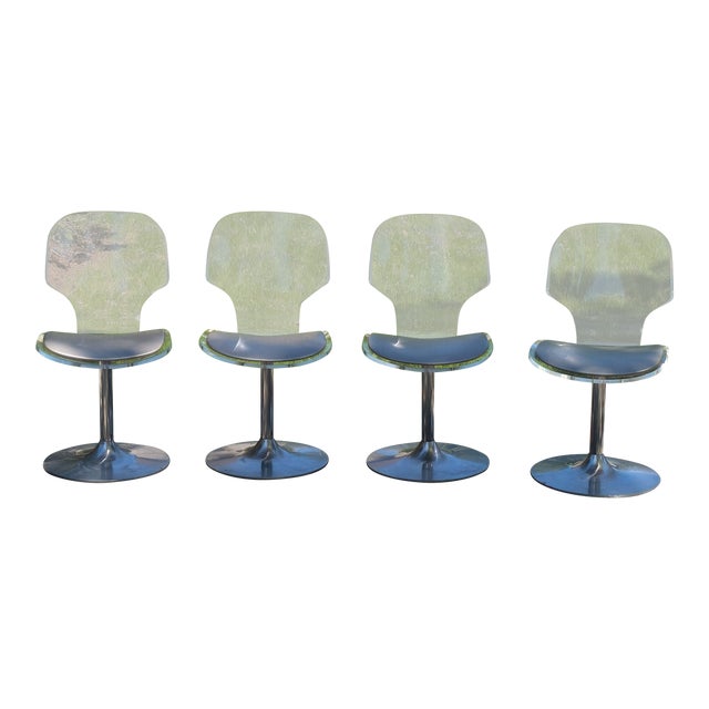 Late 20th Century Hill MFG Lucite Chairs on Tulip Base Contemporary and Clean Design - Set of 4 For Sale