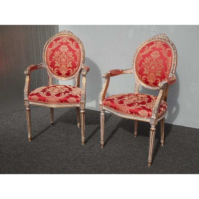 Vintage French Louis XVI Red & Silver Settee and Pair Chairs ~ Set of Three For Sale - Image 9 of 12